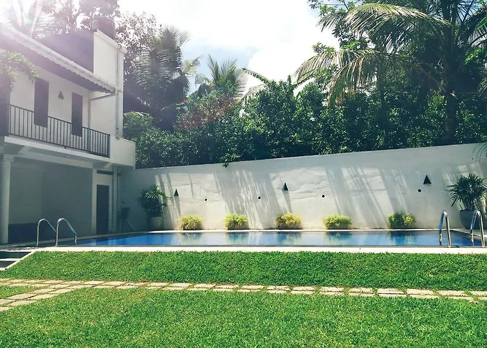 Villa Frangipani